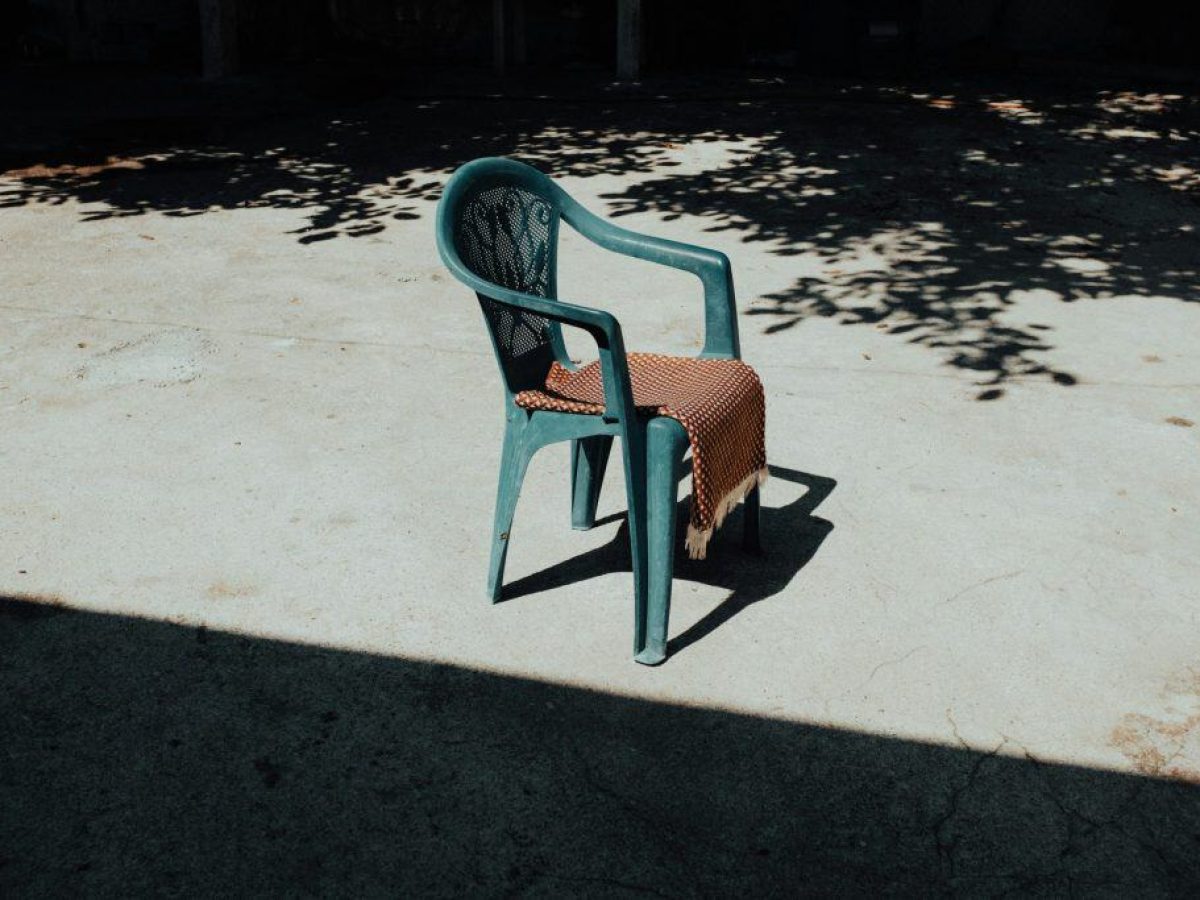 Η απλή κίνηση που αποκαλύπτει πώς γερνάτε