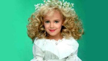 Σαν σήμερα 26 Δεκεμβρίου: Η δολοφονία της «μικρής βασίλισσας της ομορφιάς» που δεν εξιχνιάστηκε ποτέ