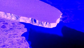 Ανταρκτική: Σοβαρές ρωγμές απειλούν τον Παγετώνα της Αποκάλυψης – Πλησιάζει σε καταστροφική κατάρρευση