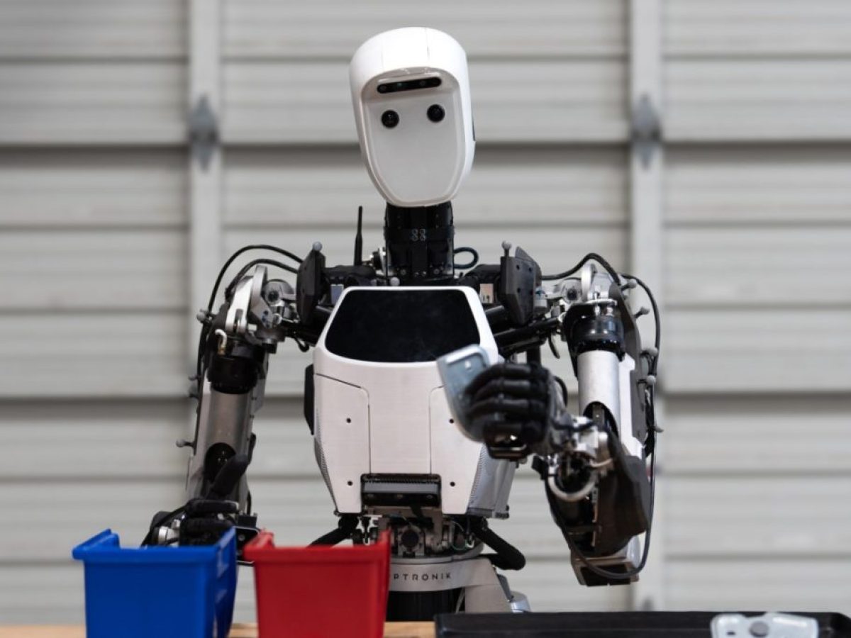 Atlas:Τo ανθρωποειδές ρομπότ της Boston Dynamics μπαίνει στην παραγωγή