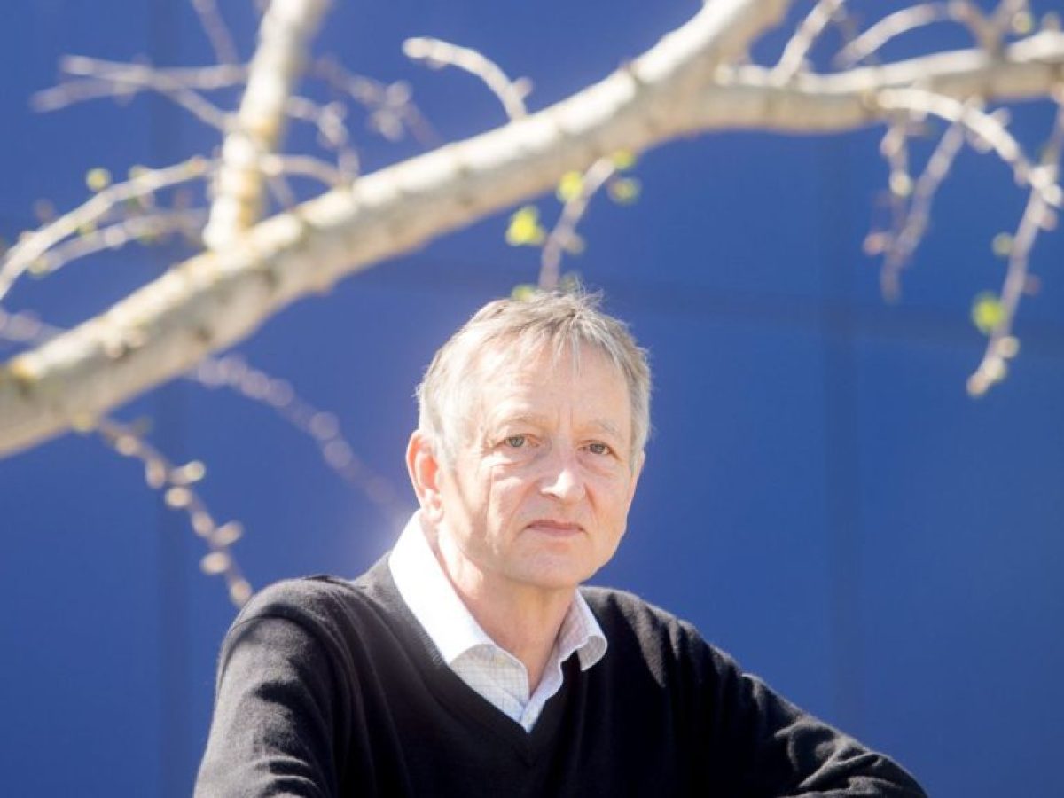 Geoffrey Hinton: Η Τεχνητή Νοημοσύνη μπορεί να «σαρώσει» κάθε θέση εργασίας σε 20 χρόνια