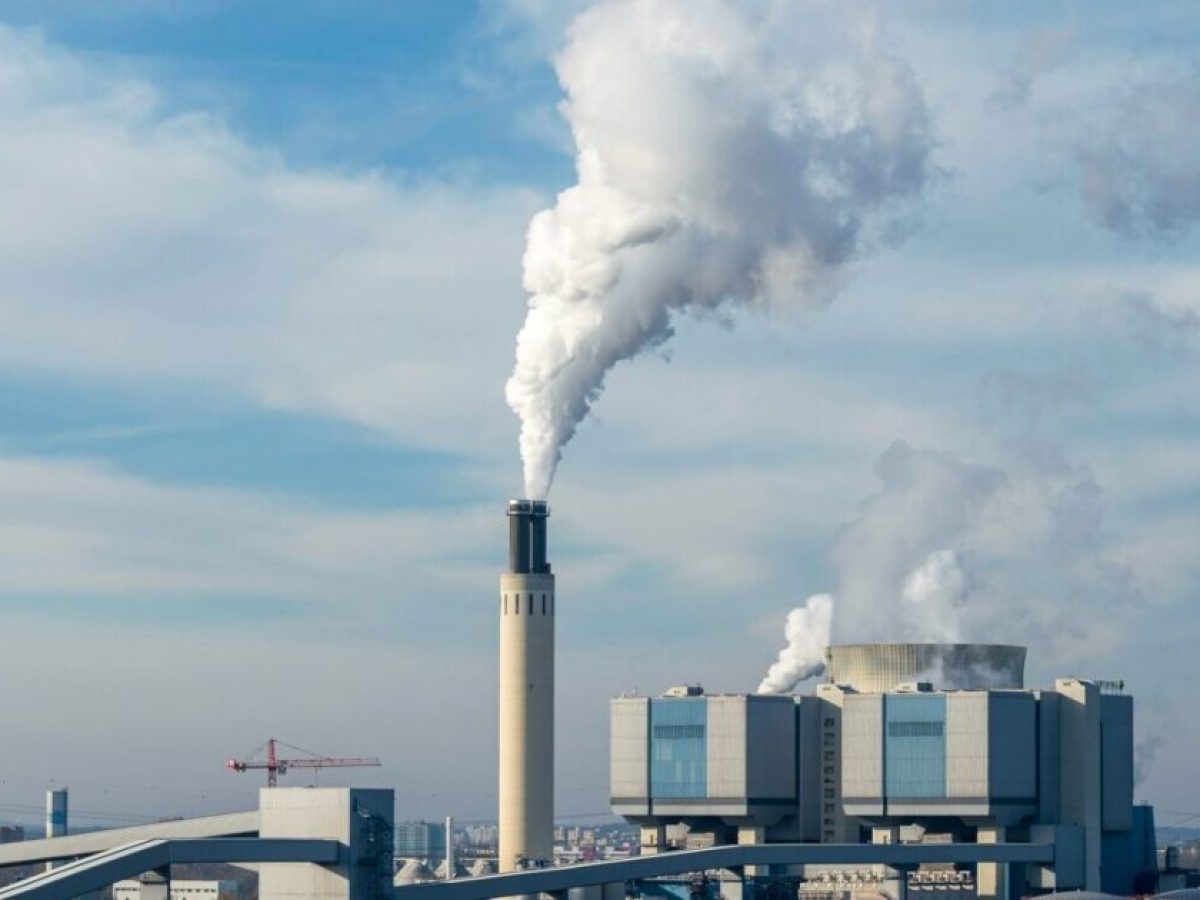 Έκθεση / Το ήμισυ των παγκόσμιων εκπομπών ανθρακα προέρχεται από 32 εταιρείες