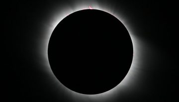 Έρχεται μέσα στο 2026 η πρώτη ολική έκλειψη Ηλίου στην Ευρώπη έπειτα από 27 χρόνια