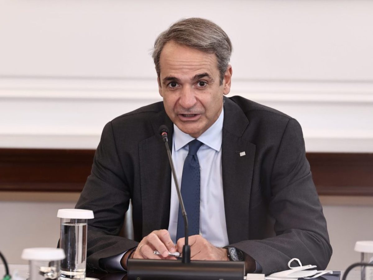 Κυρ. Μητσοτάκης για Ολοκαύτωμα: «Παραμένουμε σε εγρήγορση απέναντι στις δυνάμεις του μίσους και του διχασμού»