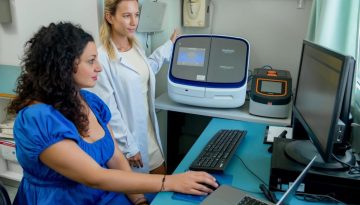 Νοσοκομείο Παπαγεωργίου και Ένωση Σπανίων Ασθενών Ελλάδος πρωτοπορούν στην έγκαιρη διάγνωση σπανίων παθήσεων