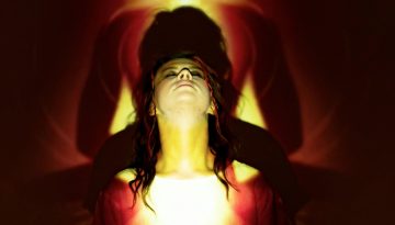 Το φως της ζωής υπάρχει πραγματικά – Τα ζώα, τα φυτά και ο άνθρωπος εκπέμπουν λάμψη που σβήνει με τον θάνατο