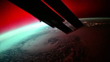 Το Βόρειο Σέλας από (πολύ) ψηλά