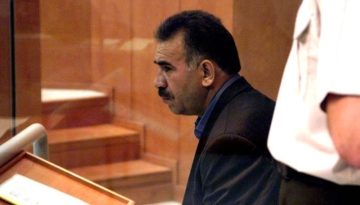 15 Φεβρουαρίου σαν σήμερα το 1999 η παράδοση του Οτζαλάν στους Τούρκους