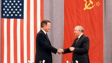 7 Φεβρουαρίου σαν σήμερα το 1990 η κατάρρευση της Σοβιετικής Ένωσης