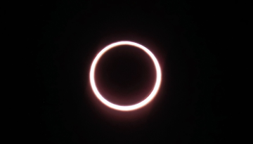 Δακτυλιοειδής ηλιακή έκλειψη: Το σπανιότερο υπερθέαμα της χρονιάς που είναι ορατό μόνο σε λίγους τυχερούς