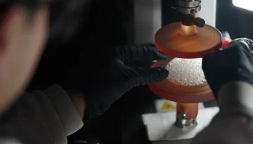 Καρκίνος του μαστού: Η πρωτοποριακή εφεύρεση αντί των εμφυτευμάτων που δίνει ελπίδα σε χιλιάδες γυναίκες