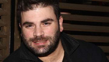 Σαν σήμερα 18 Φεβρουαρίου: Ο ξαφνικός χαμός του Παντελή Παντελίδη που συγκλόνισε την Ελλάδα