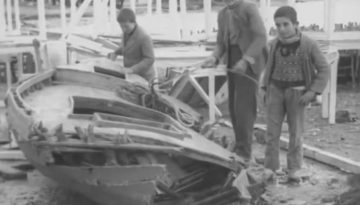 Σαν σήμερα 7 Φεβρουαρίου: Το τσουνάμι στο Αίγιο που έφερε τη θάλασσα στα σπίτια