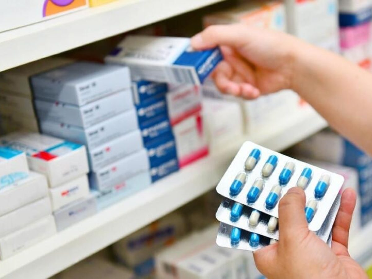 Ξεκινά σήμερα η δωρεάν διάθεση Φαρμάκων Υψηλού Κόστους στα ιδιωτικά φαρμακεία – Τι να κάνουν οι ασφαλισμένοι