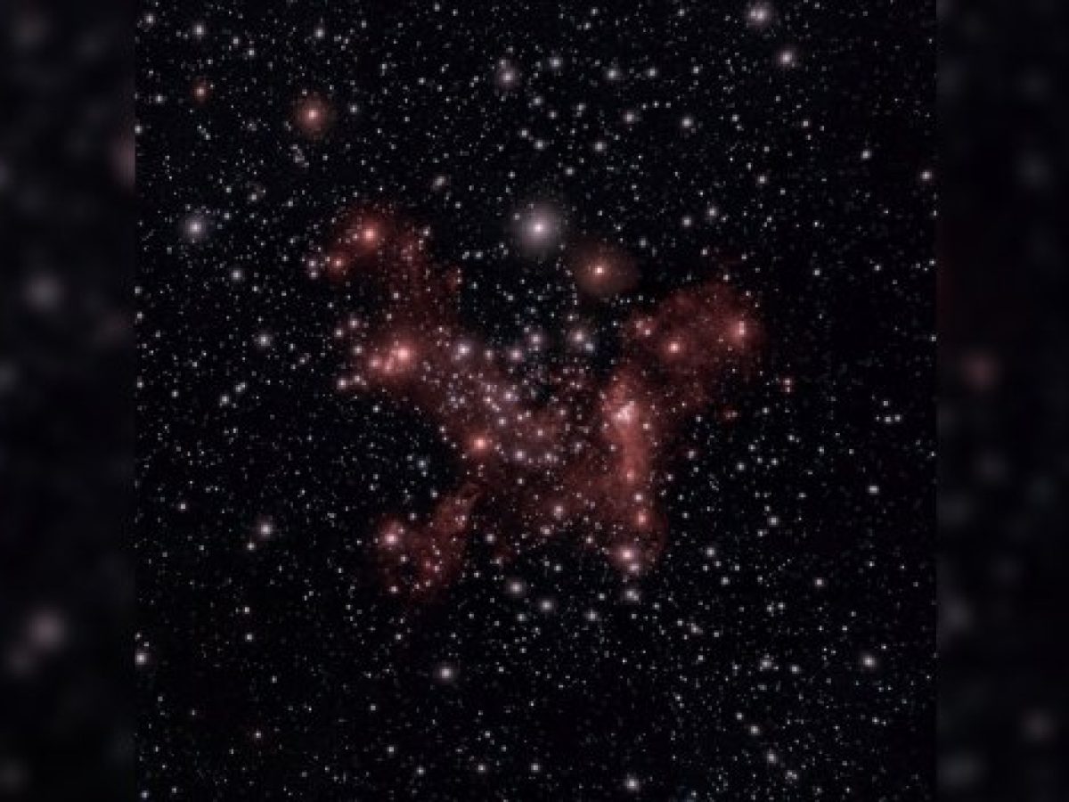 Επιστήμονες φωτογράφισαν τον «αόρατο γίγαντα» του «ζει» στο κέντρο του γαλαξίας μας