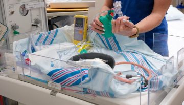 Έρευνα σοκ στις ΗΠΑ: Δύο χημικές ουσίες πίσω από εκατομμύρια πρόωρους τοκετούς και χιλιάδες θανάτους νεογνών