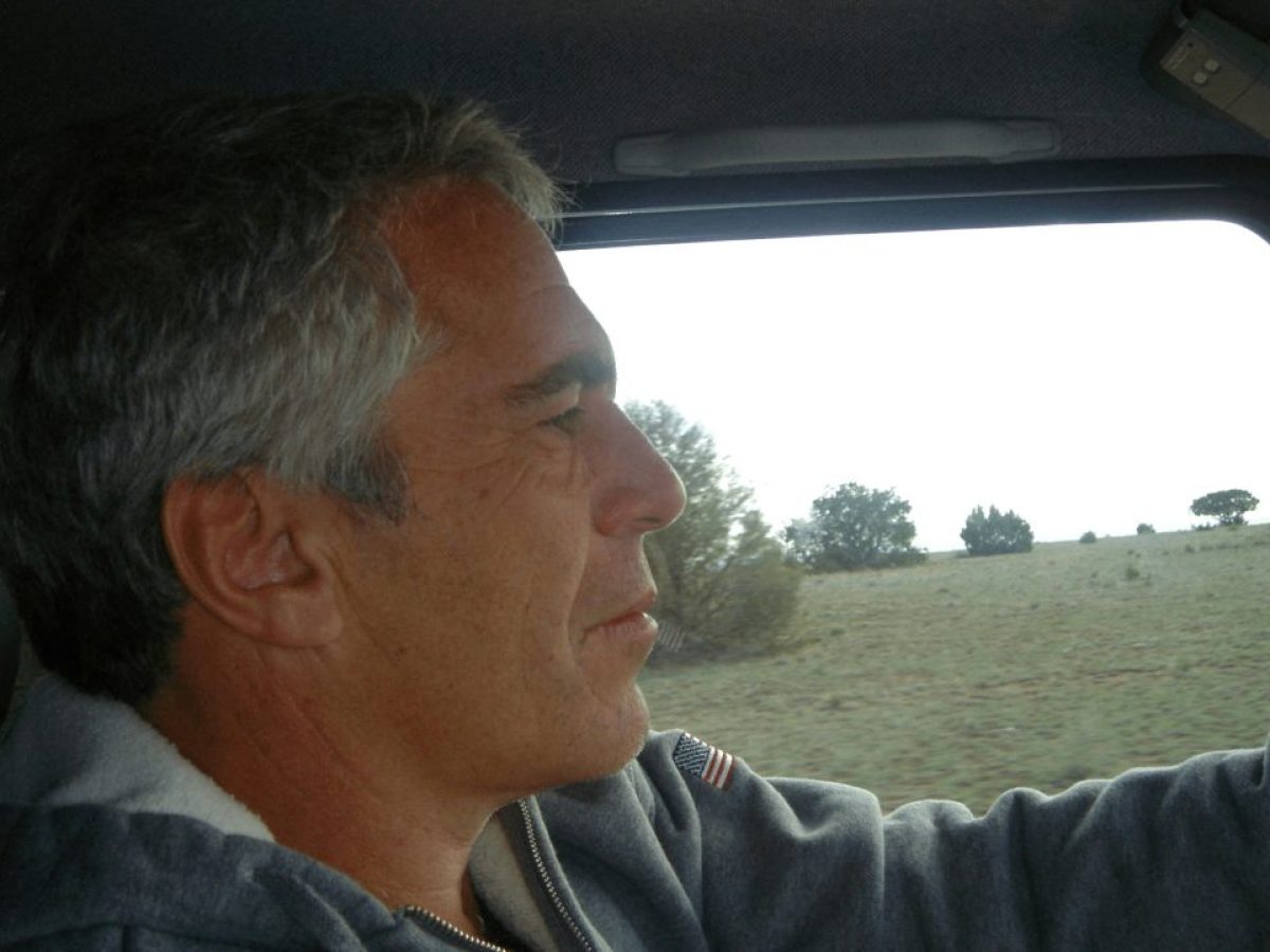 Οι άνθρωποι με εξουσία ζουν σε άλλο… σύμπαν και αυτό εξηγείται και νευρολογικά