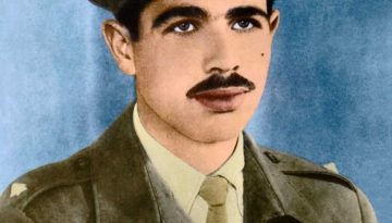 Η υπερήφανη αντίδραση του πατέρα του Γρηγόρη Αυξεντίου στο νεκροτομείο μπροστά στο καμμένο σώμα του γιου του