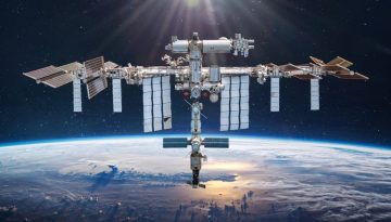 Μυστήριο στον Διεθνή Διαστημικό Σταθμό: Η φωτογραφία του παράξενου αντικειμένου με… πλοκάμια που έγινε viral