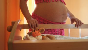 Μητρική θνησιμότητα: Μείωση των θανάτων, αλλά επιβράδυνση της διεθνούς προόδου