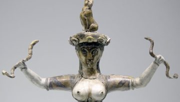 Θεά των όφεων, η γυναίκα στην Αρχαία Κρήτη…