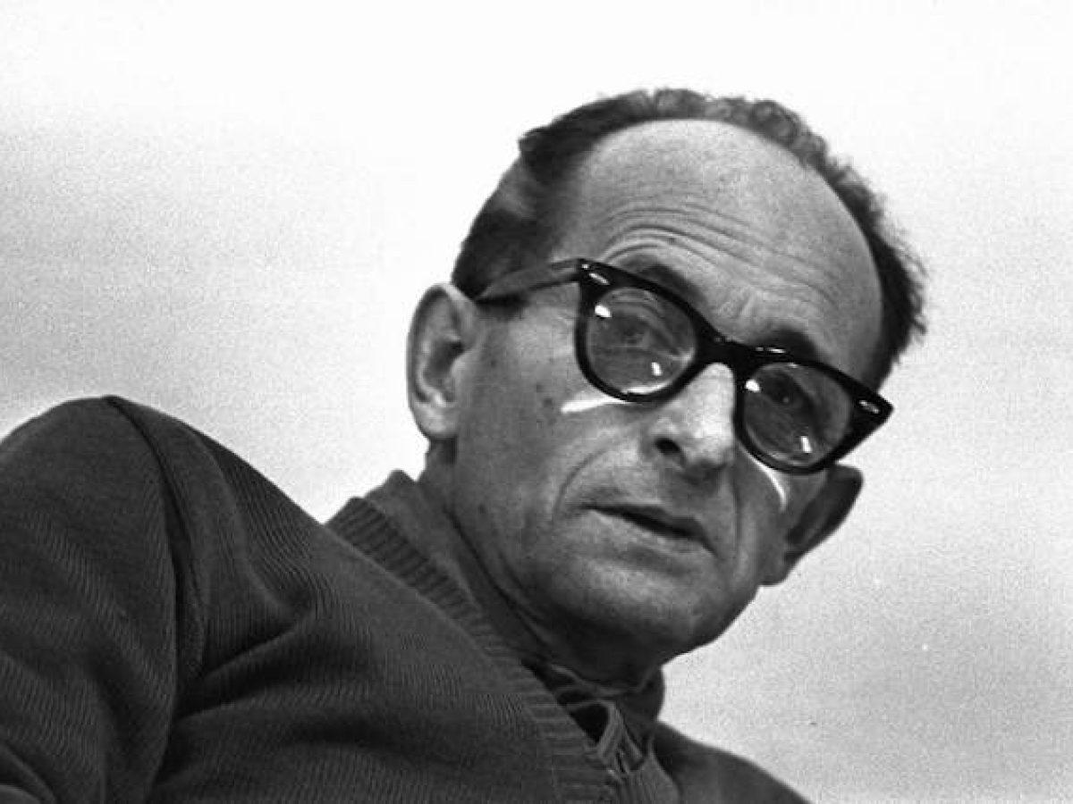 11 &Alpha;&pi;&rho;&iota;&lambda;ί&omicron;&upsilon; 1961 &sigma;&alpha;&nu; &sigma;ή&mu;&epsilon;&rho;&alpha; &eta; &delta;&iota;&kappa;ή &tau;&omicron;&upsilon; Άϊ&chi;&mu;&alpha;&nu;