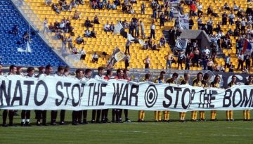 7 Απριλίου σαν σήμερα: 1999 η  ΑΕΚ σπάει το εμπάργκο και παίζει μπάλα στο Βελιγράδι