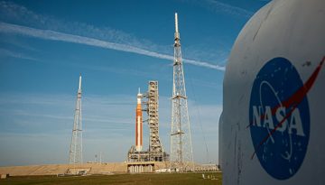 Γιατί οι αστροναύτες της αποστολής Artemis II δεν θα πατήσουν στο φεγγάρι;