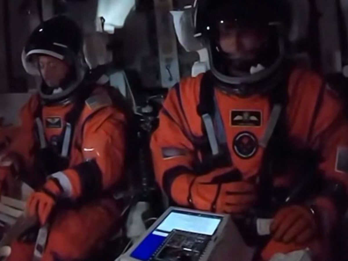 Οι αστροναύτες της αποστολής «Άρτεμις 2» ξεκίνησαν το ταξίδι για τη Σελήνη