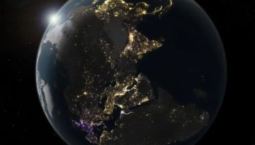 Η Γη γίνεται όλο και πιο φωτεινή κάθε χρόνο αλλά η αλλαγή είναι ασταθής, δείχνει νέα μελέτη