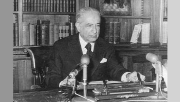 Κ. Τσάτσος: Στις ρίζες της αμερικάνικης δημοκρατίας