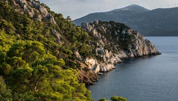 Το ηφαίστειο στην «αυλή» της Αθήνας που δεν κοιμάται ποτέ – Μπορεί να ξυπνήσει;