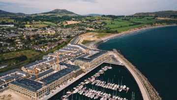 Το ιρλανδικό θέρετρο που περιόρισε τη χρήση κινητών από παιδιά