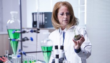 Αόρατα εμπόδια για τις γυναίκες στην επιστήμη