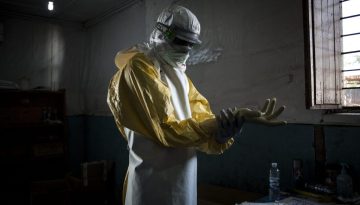 Έμπολα: Νέα επιδημία δοκιμάζει την παγκόσμια ετοιμότητα