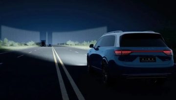 Το σινεμά drive-in επιστρέφει, με μηχανή προβολής τα… φώτα πορείας