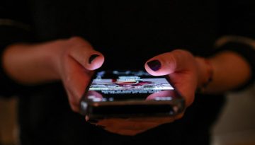 Απαρνιούνται το κινητό για την εμπειρία! Αύξηση 567% στις εκδηλώσεις χωρίς κινητό