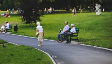 Μπορεί η τεχνητή νοημοσύνη να βελτιώσει τη φροντίδα ηλικιωμένων;