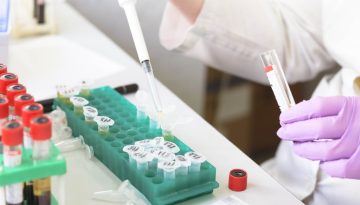 «Διαβάζει» το σώμα πριν αρρωστήσεις: Πώς η AI αλλάζει τα πάντα στην ιατρική