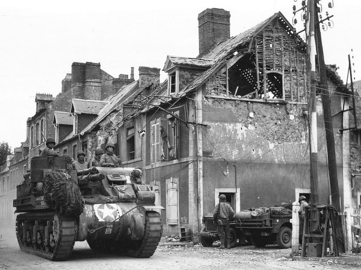 ΣΑΝ ΣΗΜΕΡΑ – 12 Ιουνίου 1944: Μάχη του Καρεντάν, σύγκρουση Γερμανών και Αμερικανών αλεξιπτωτιστών