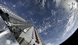 Starlink_Mission_47926144123